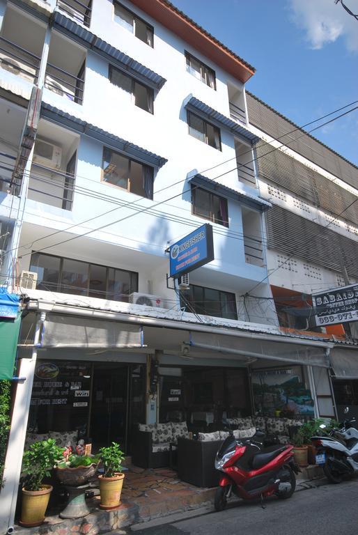 Kingfisher House & Bar Pattaya Dış mekan fotoğraf